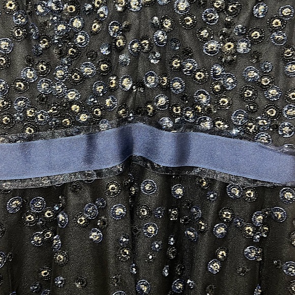 Kevan Hall Gown - Picture 2 of 3